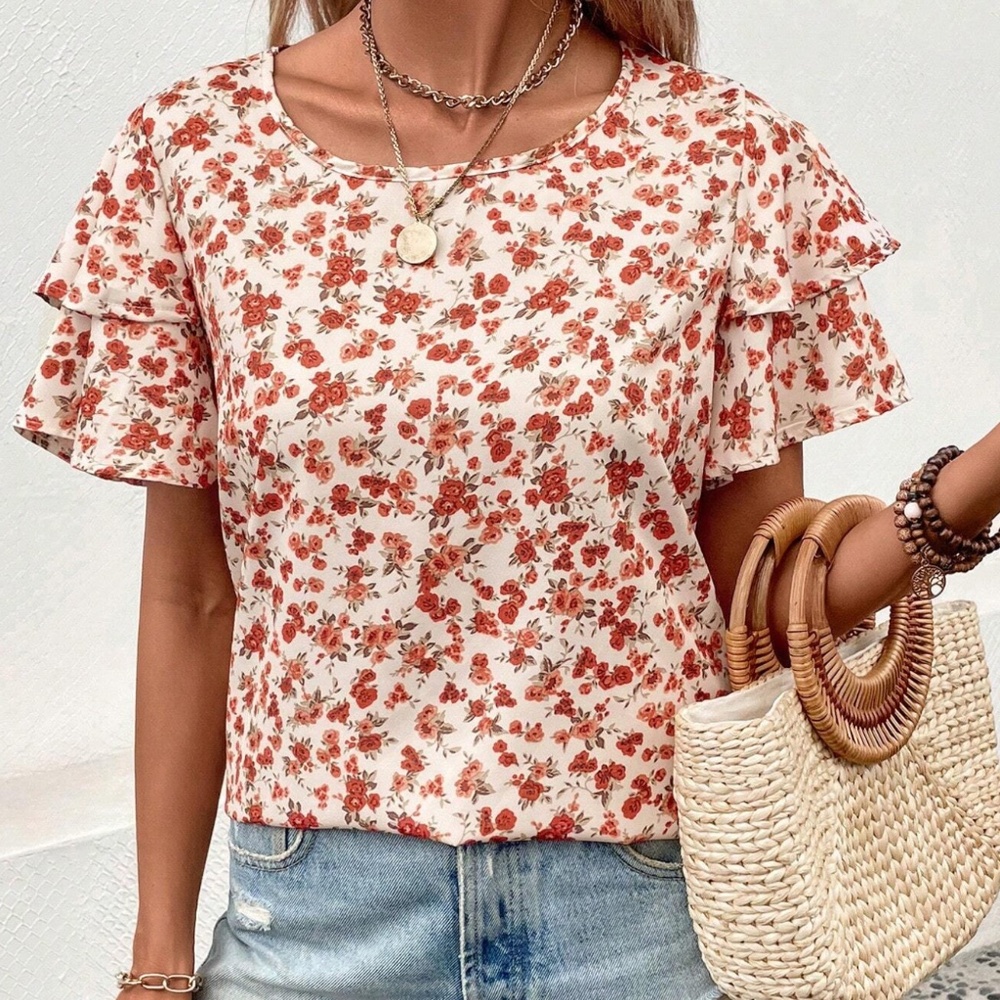 Plus Floral Print Butterfly Sleeve blouse